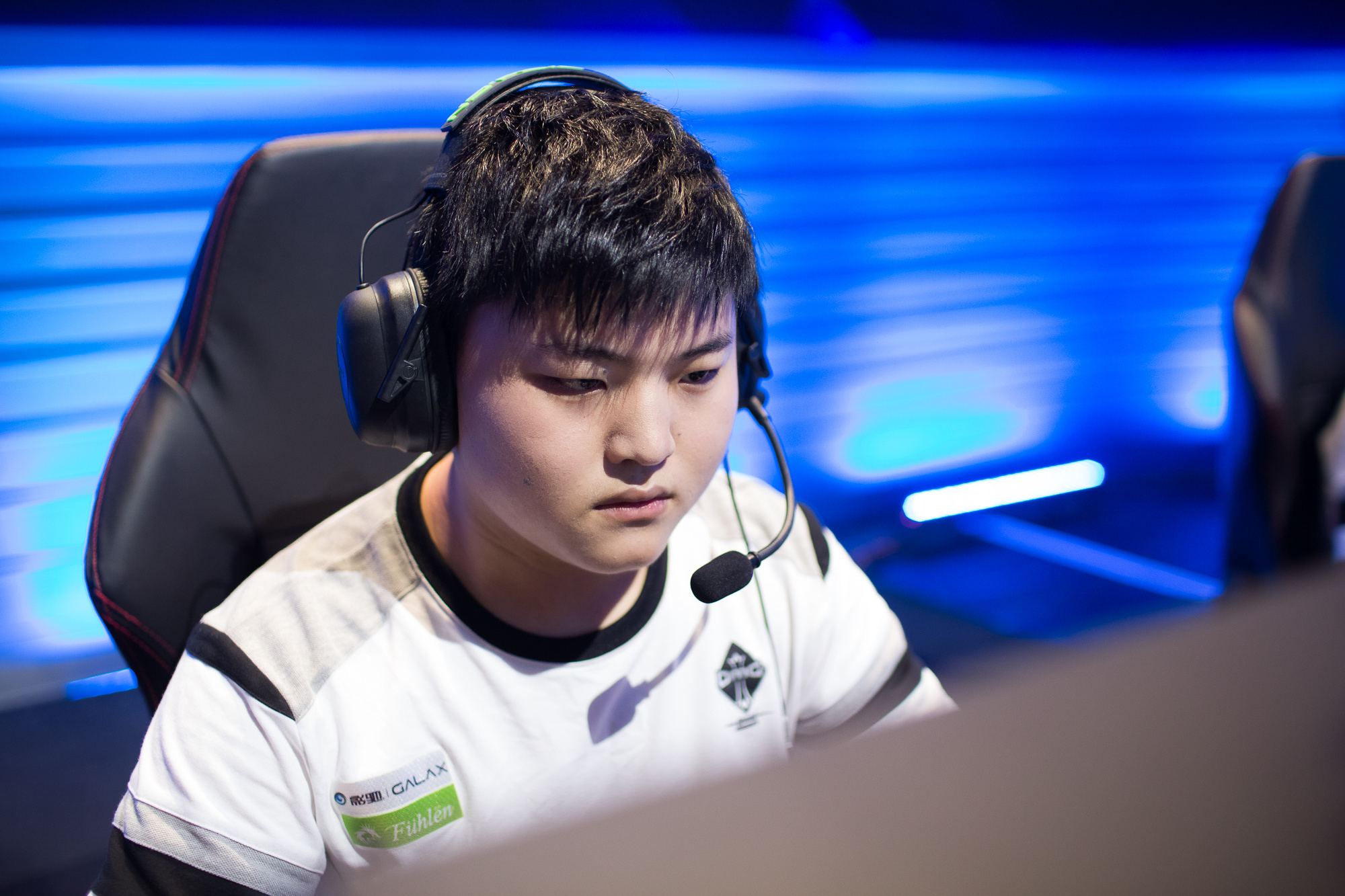 也传递出对 也传递出对